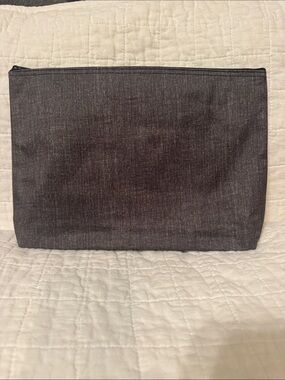 thirty-one Dark Gray Men's Toiletry Pouch